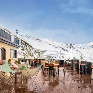Vincci Selección Rumaykiyya Hotel