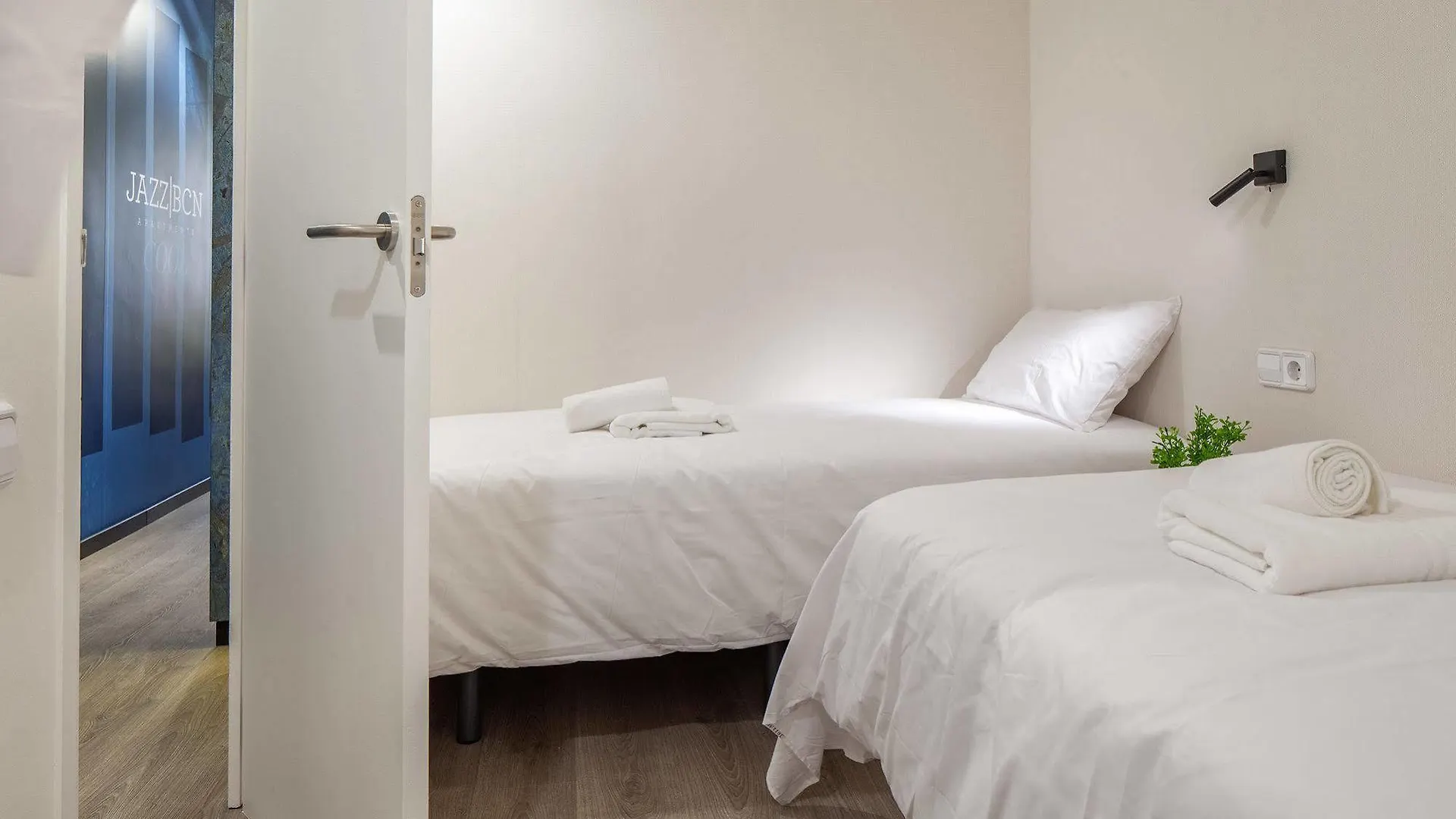 Habitat Apartments Cool Jazz Barcelona 3*,